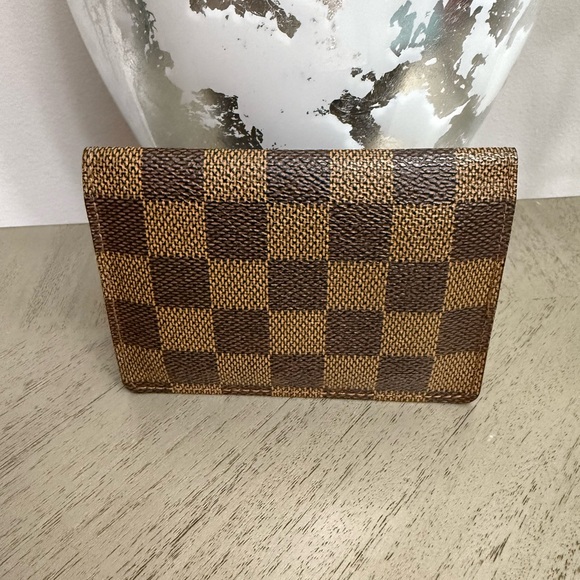 Louis Vuitton Compact Damier Ebene Cardholder - Picture 5 of 6